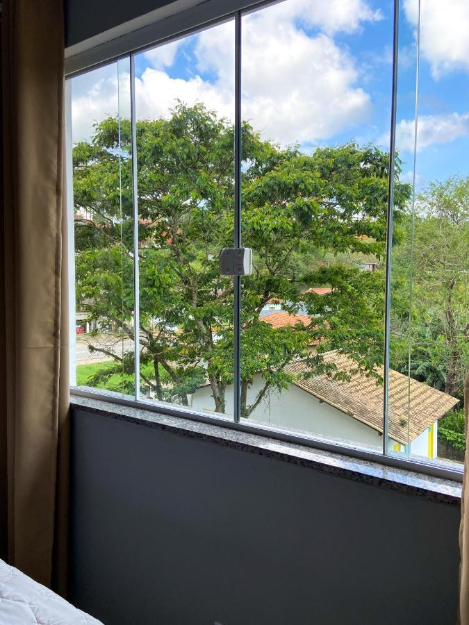 Dois Quartos Com Varanda - Super Espacoso Barra do Piraí Buitenkant foto